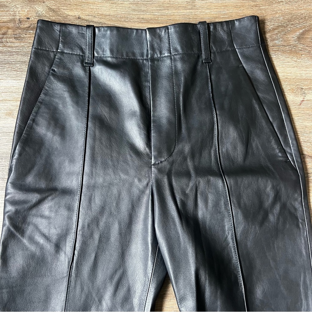 Vince Black Leather High Waisted Pleated Pants Size 4 - Picture 2 of 9